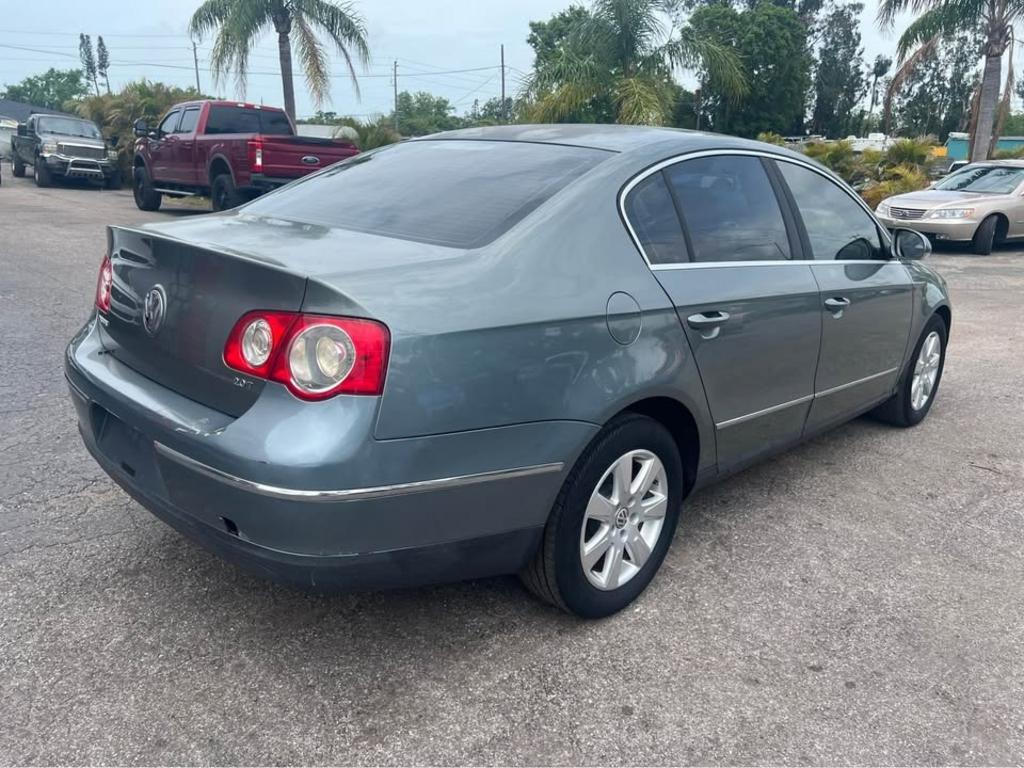2008 Volkswagen Passat Turbo photo
