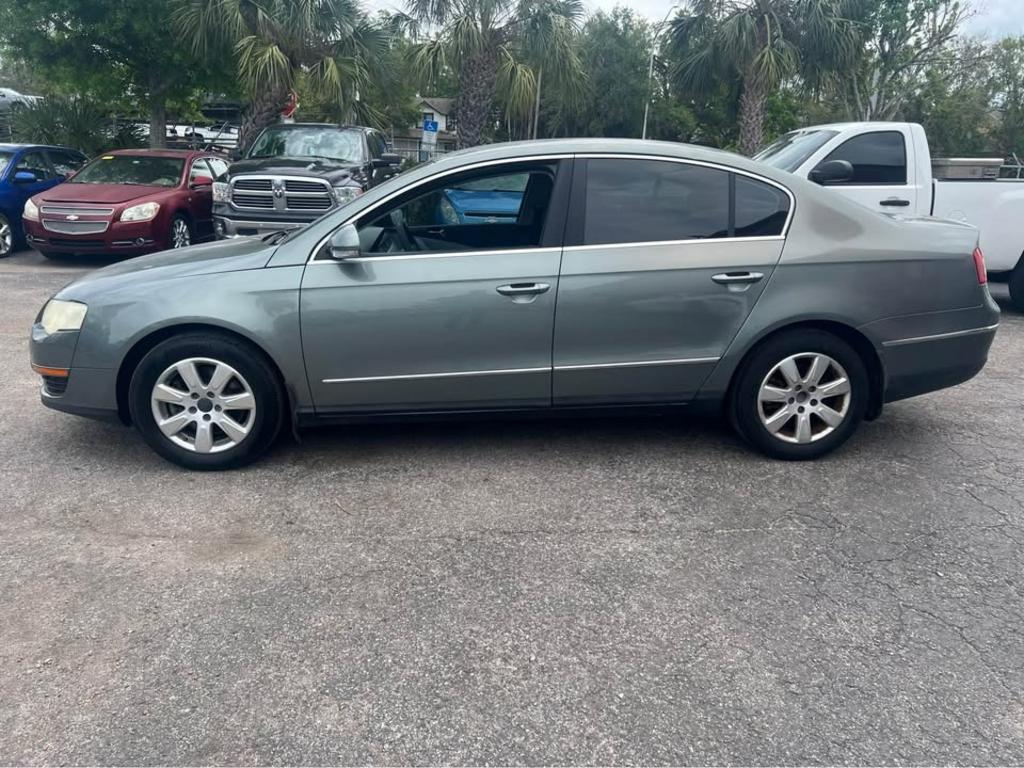 2008 Volkswagen Passat Turbo photo