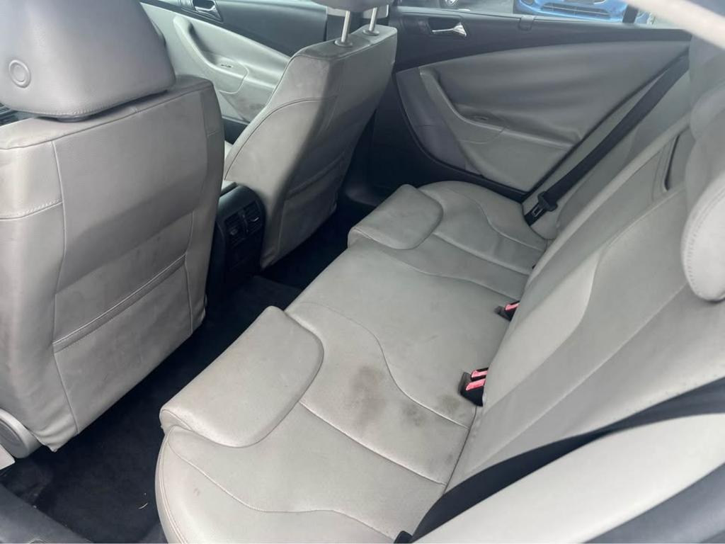 2008 Volkswagen Passat Turbo photo