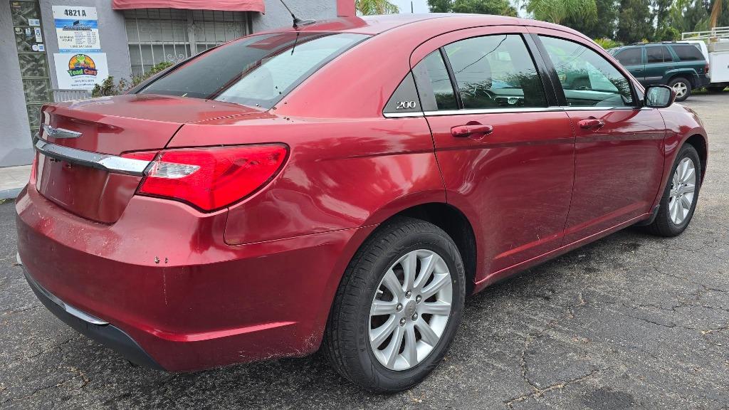 2012 Chrysler 200
