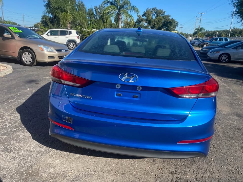 2018 Hyundai Elantra