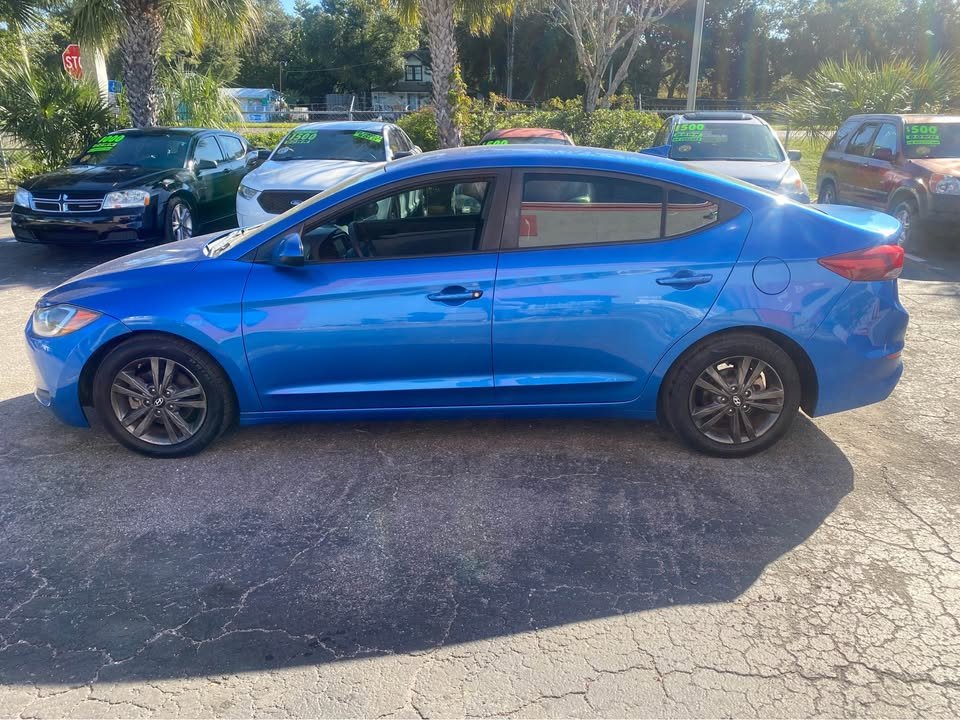 2018 Hyundai Elantra