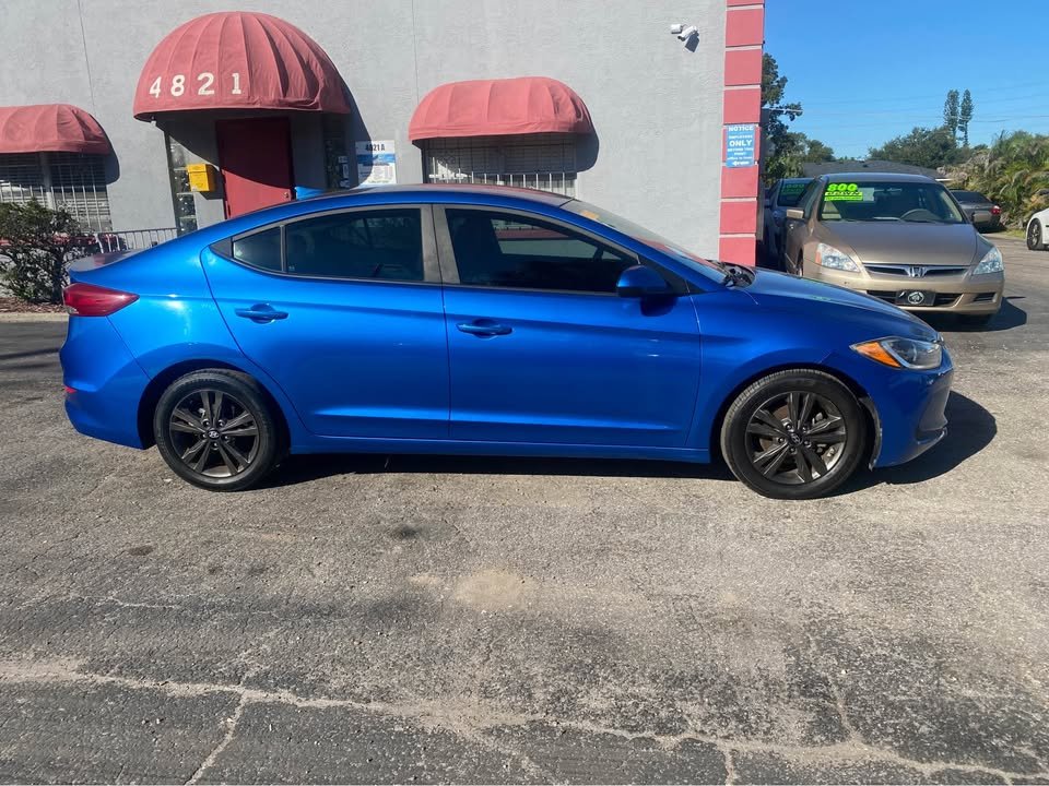 2018 Hyundai Elantra