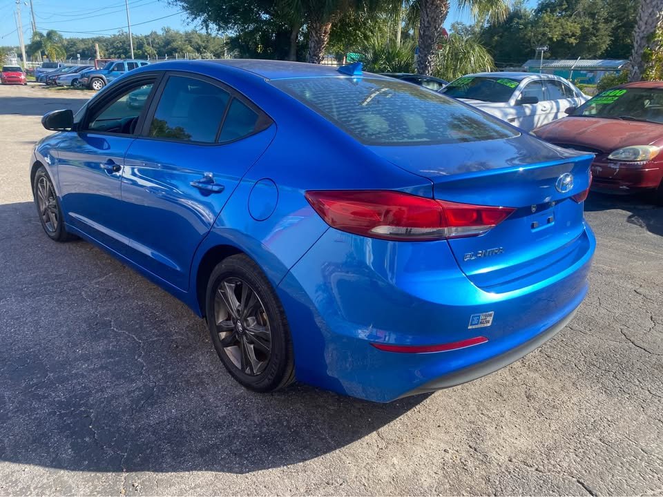 2018 Hyundai Elantra
