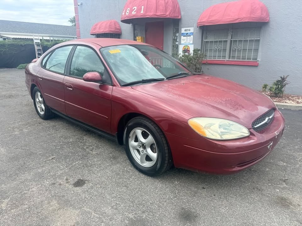2003 Ford Taurus
