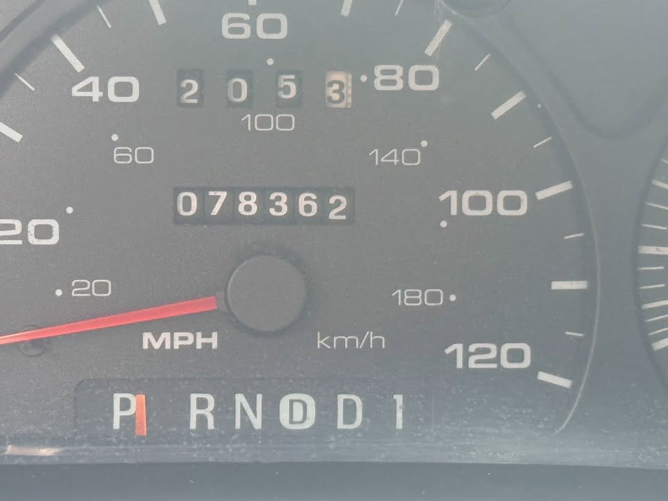 2003 Ford Taurus