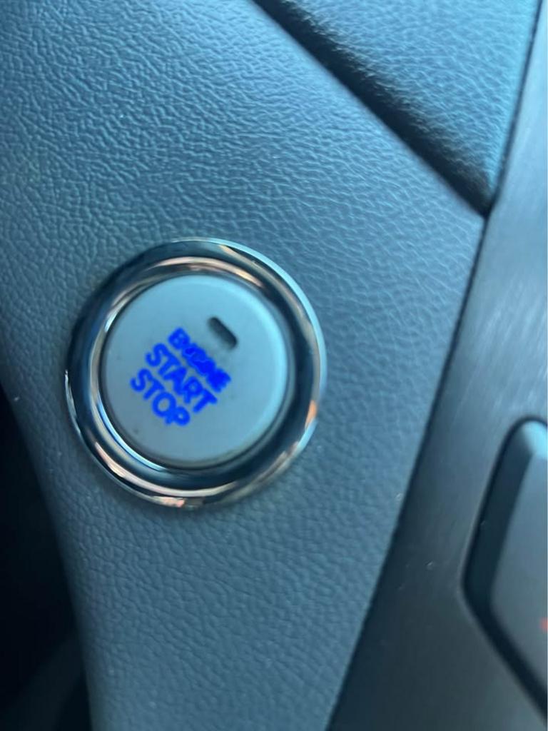 2013 Hyundai Sonata SE photo