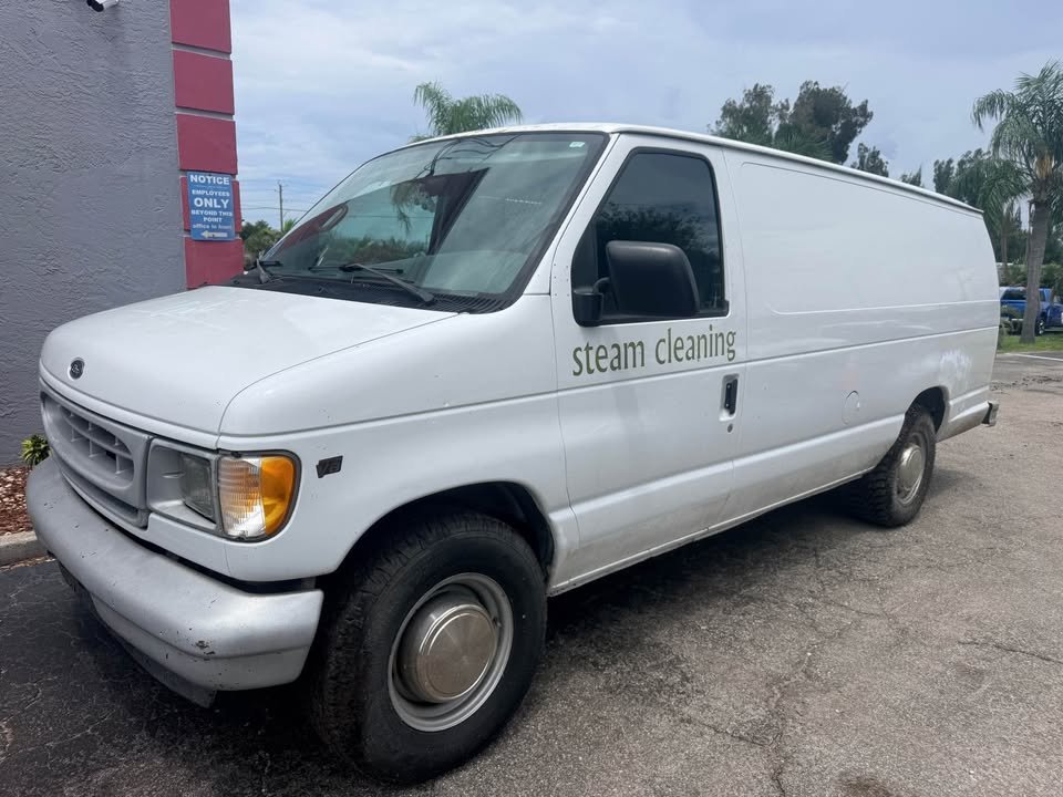 2001 Ford E-250