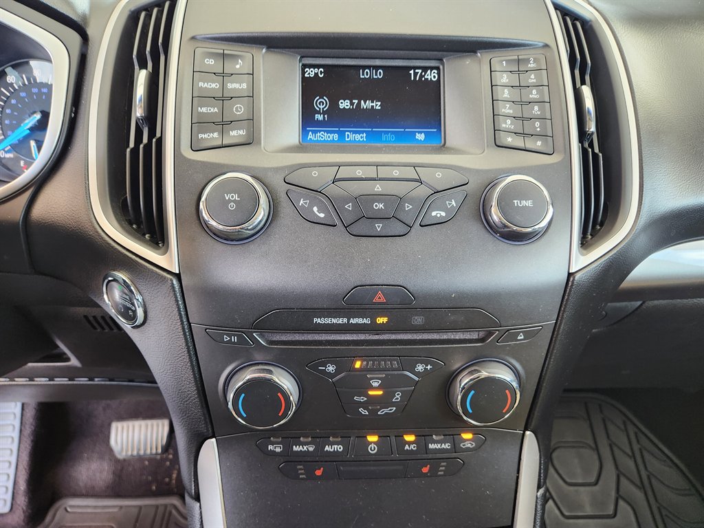 2016 Ford Edge SEL photo