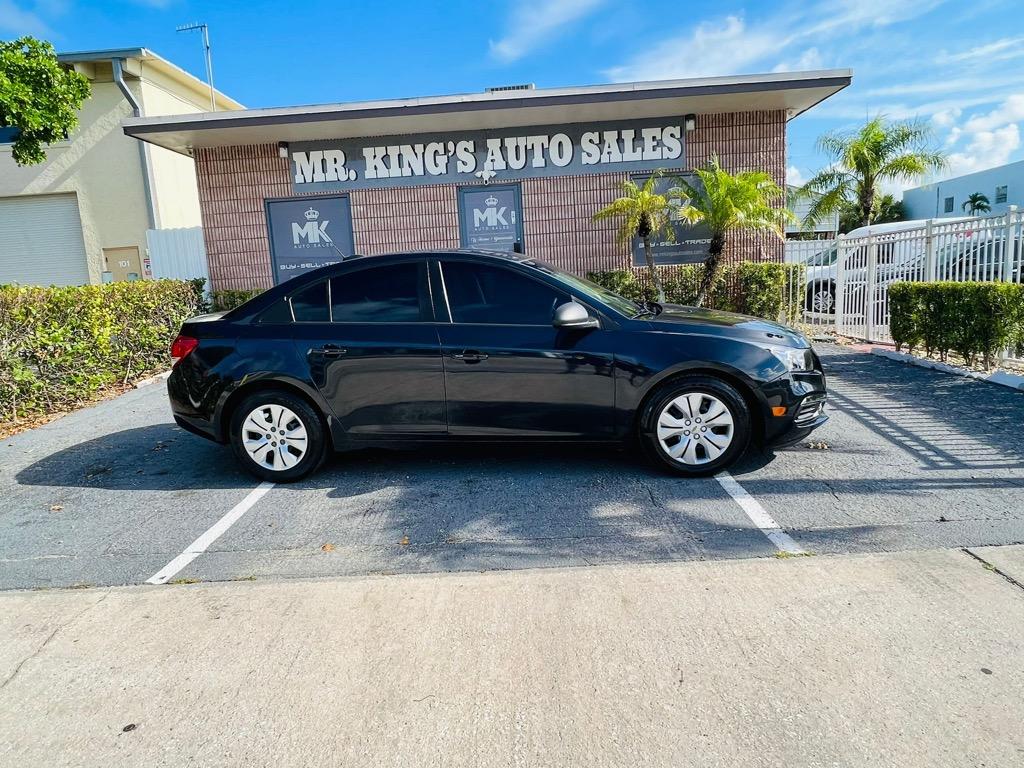 2015 Chevrolet Cruze - $7,500