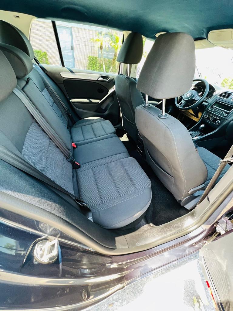 2013 Volkswagen Golf - $5,950