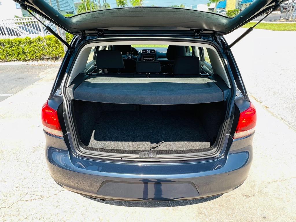 2013 Volkswagen Golf - $5,950