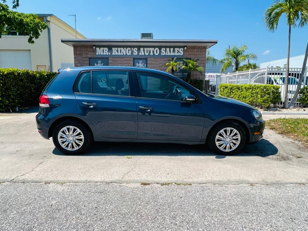 2013 Volkswagen Golf - $5,950