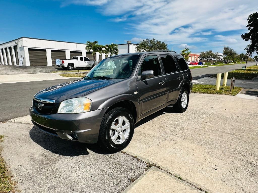 2006 MAZDA Tribute - $4,500