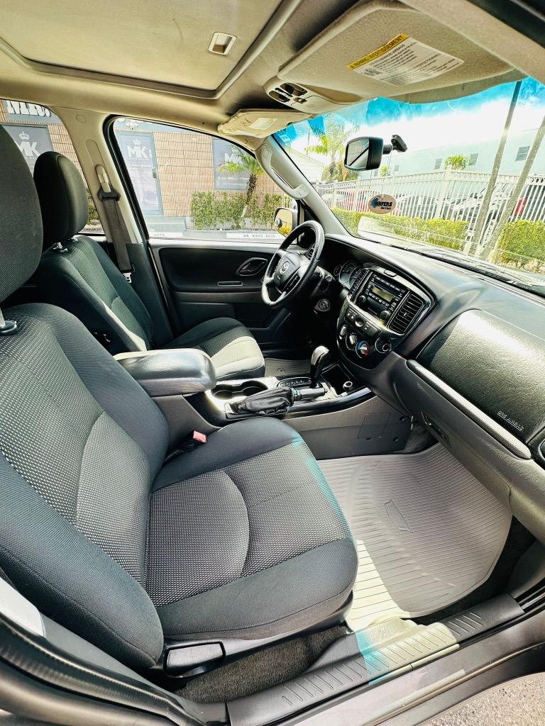 2006 MAZDA Tribute - $4,500