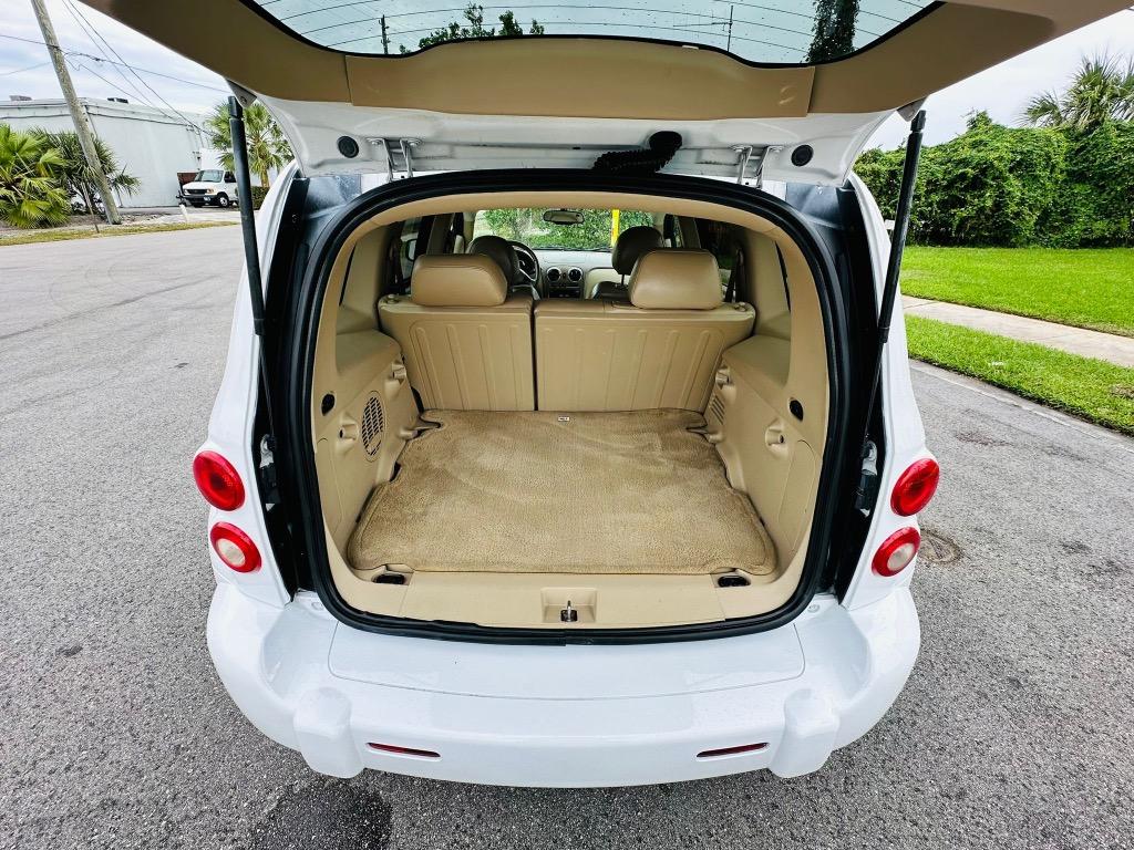 2009 Chevrolet HHR - $4,900