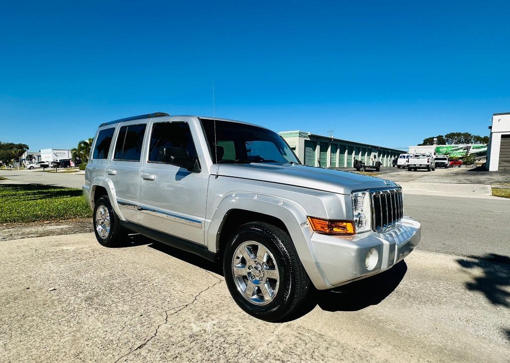 2007 Jeep Commander - $5,900
