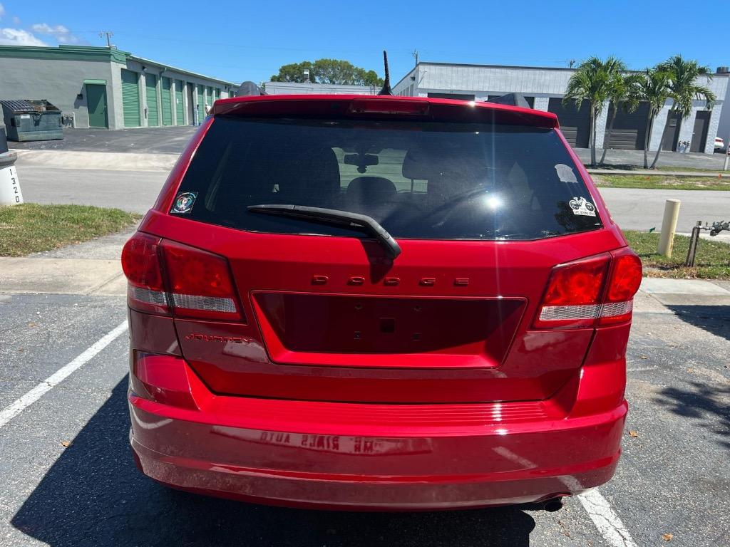 2016 Dodge Journey - $7,900