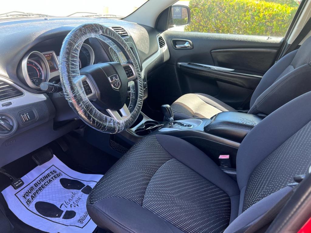 2016 Dodge Journey - $7,900