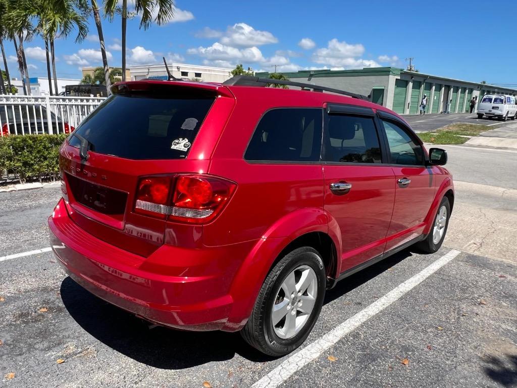 2016 Dodge Journey - $7,900
