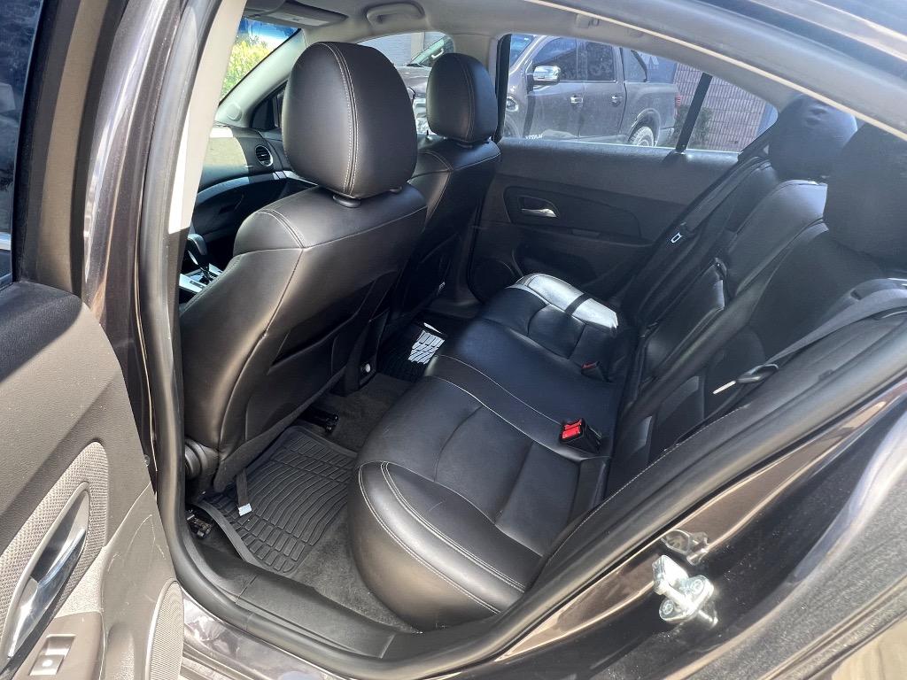 2015 Chevrolet Cruze - $7,500