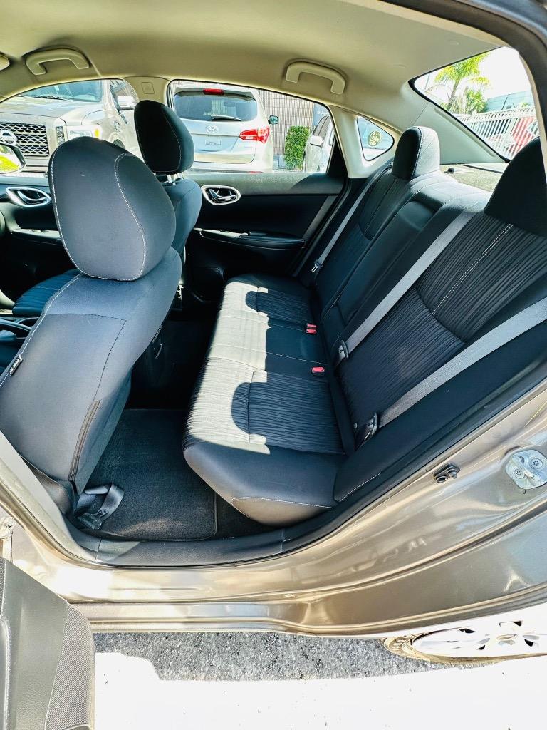 2016 Nissan Sentra - $8,900
