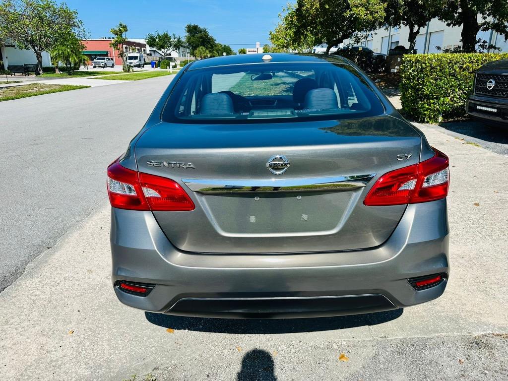 2016 Nissan Sentra - $8,900