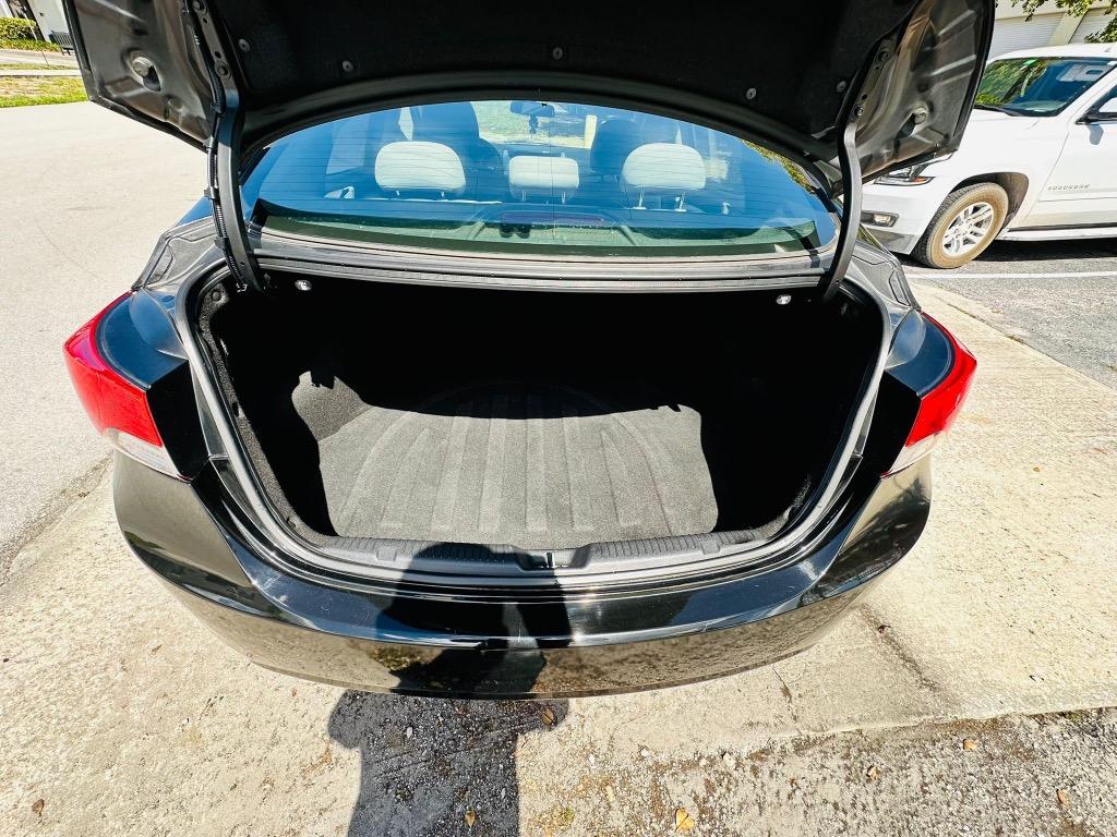 2013 Hyundai Elantra - $6,500
