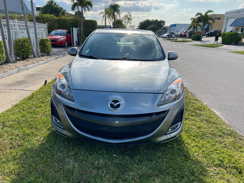 2011 MAZDA MAZDA3 - $5,900
