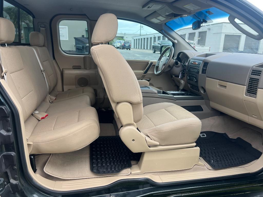2009 Nissan Titan - $8,900
