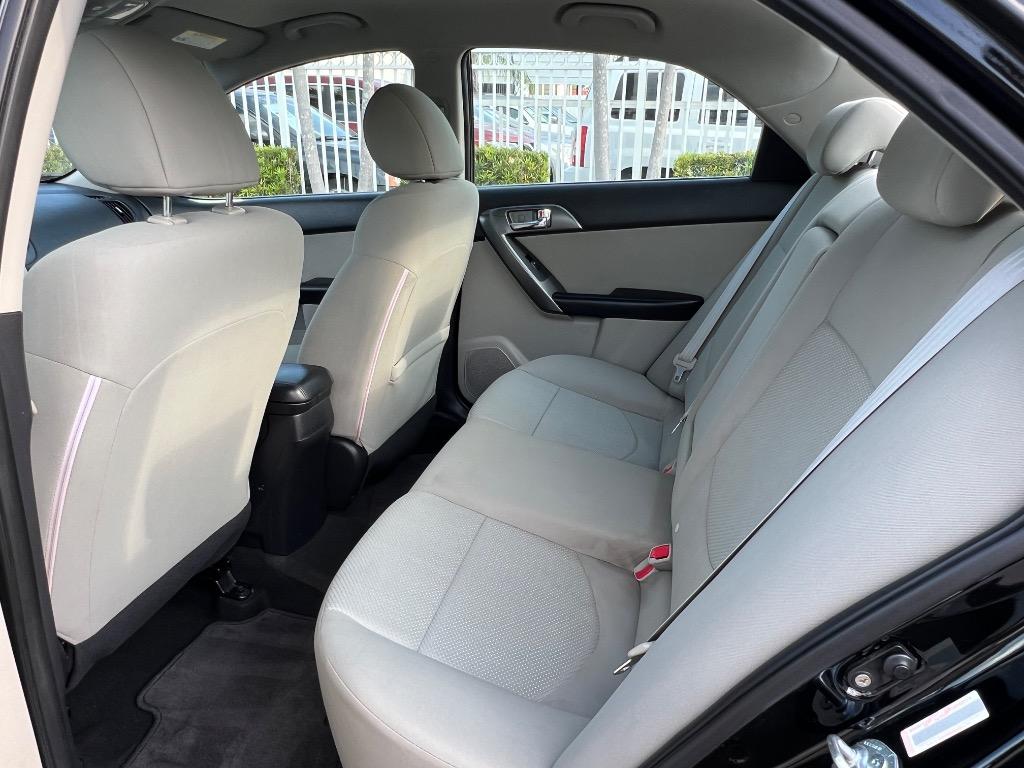 2013 Kia Forte - $5,900
