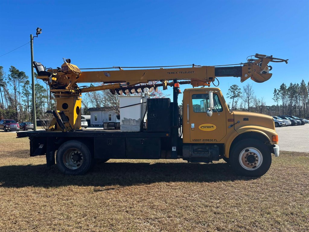 2000 International 4700