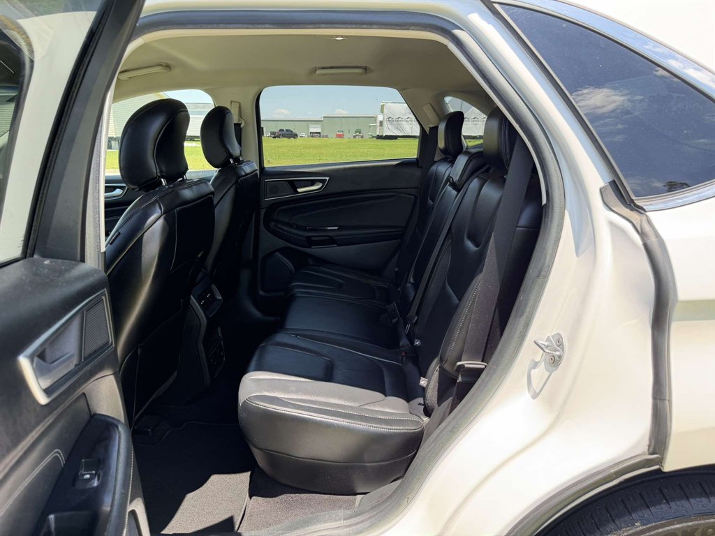 2019 Ford Edge