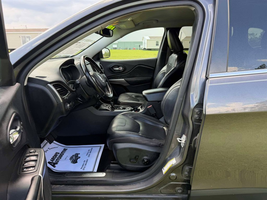 2020 Jeep Cherokee