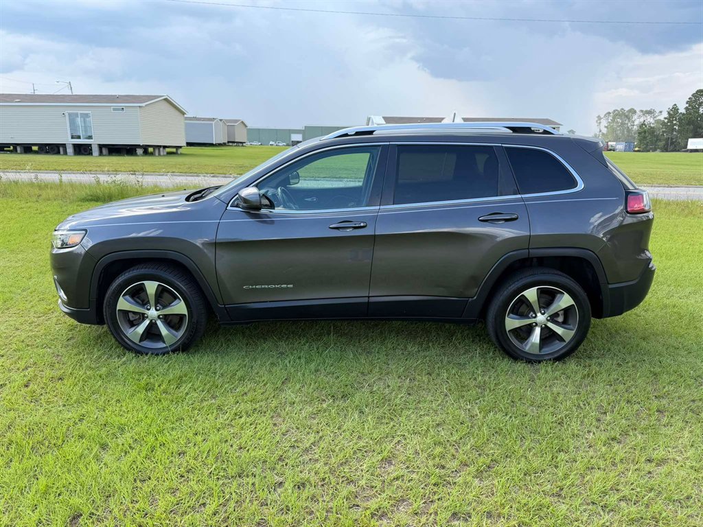 2020 Jeep Cherokee