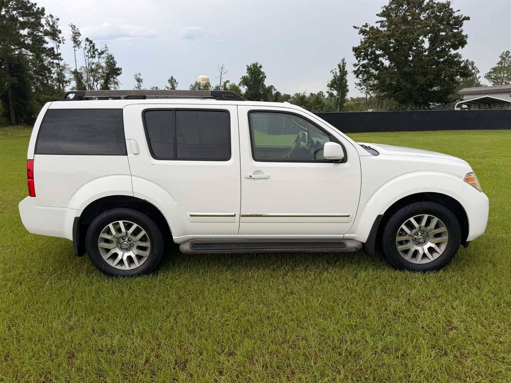 2011 Nissan Pathfinder