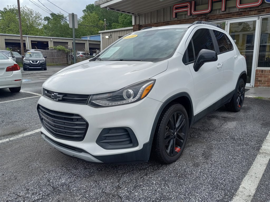 The 2020 Chevrolet Trax LT photos