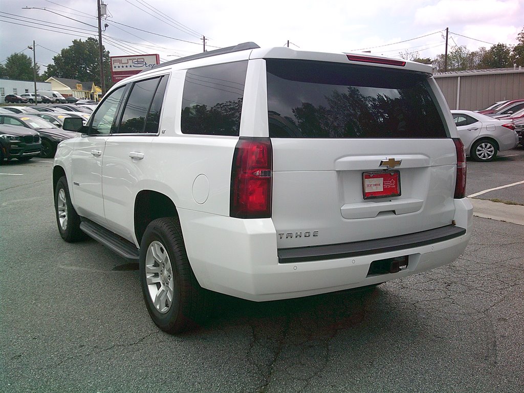 2019 Chevrolet Tahoe LT photo