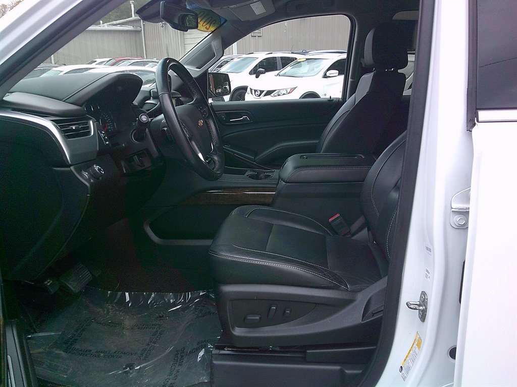 2019 Chevrolet Tahoe LT photo