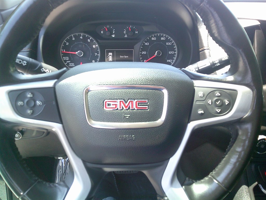 2018 GMC Terrain SLE photo