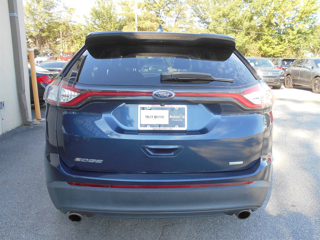 2017 Ford Edge SE photo