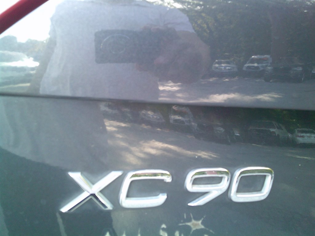 2016 Volvo XC90 T6 - Momentum photo
