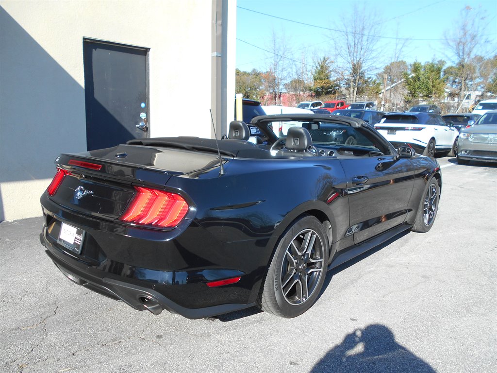 2018 Ford Mustang ECO Premium photo