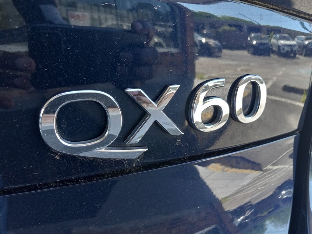 2020 Infiniti QX60 Luxe photo