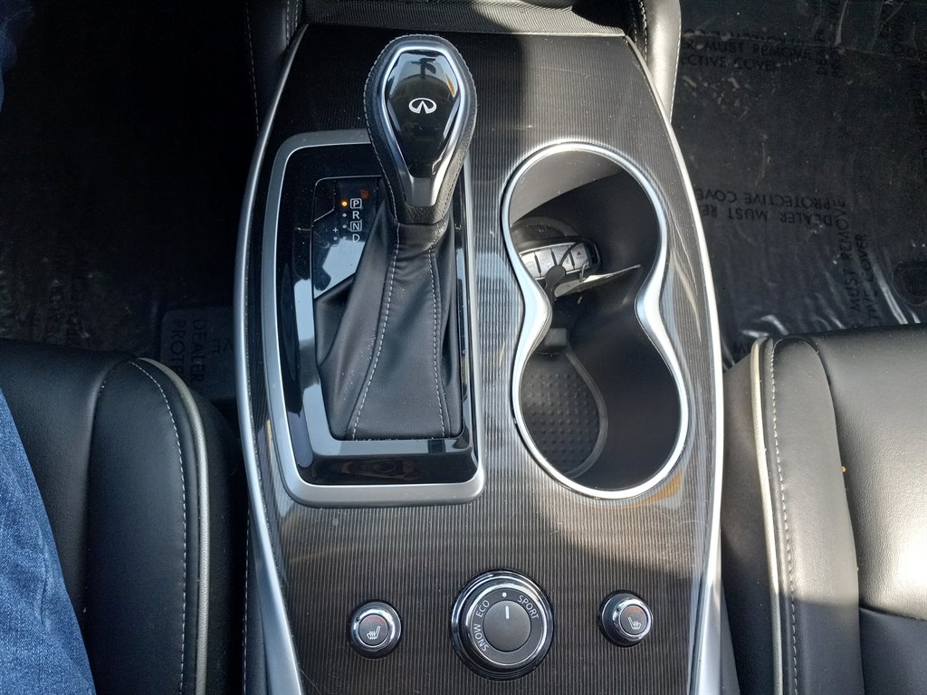2020 Infiniti QX60 Luxe photo