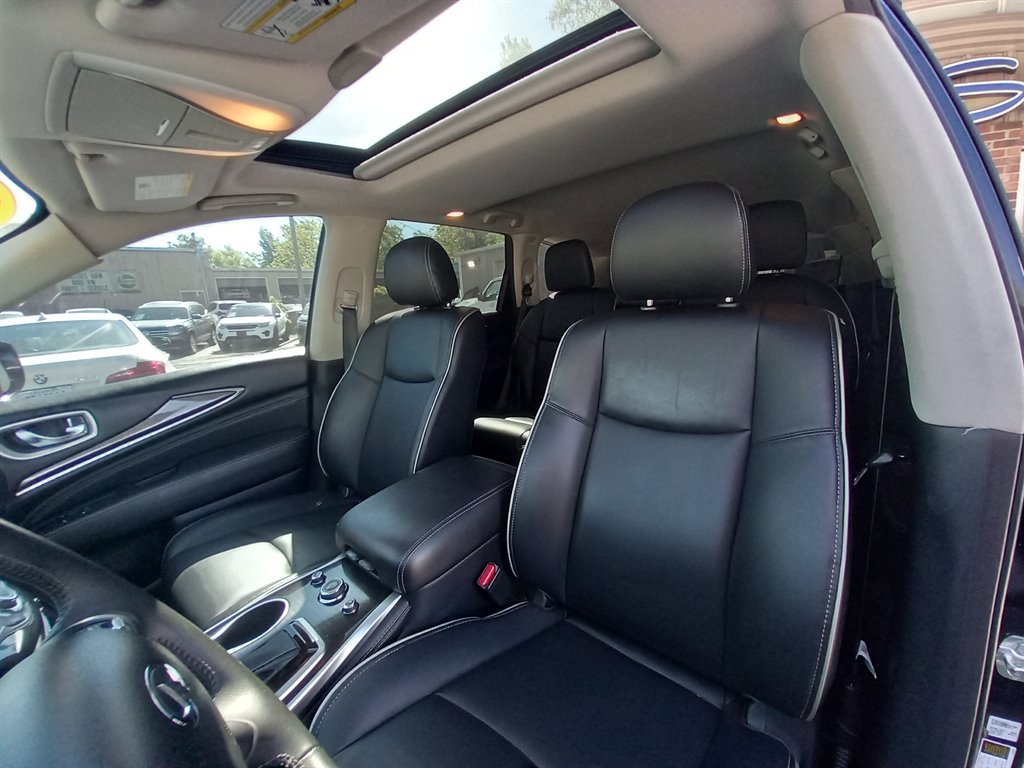 2020 Infiniti QX60 Luxe photo