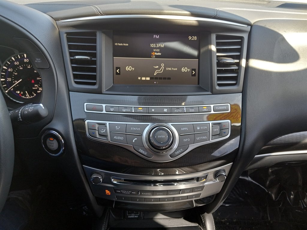 2020 Infiniti QX60 Luxe photo