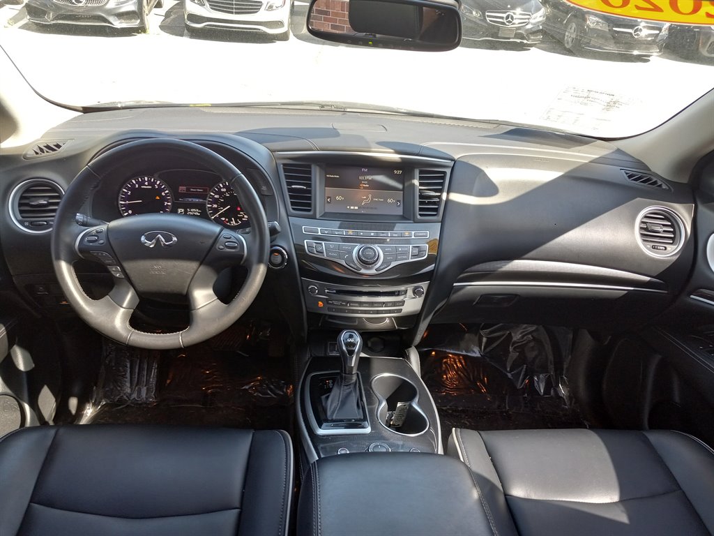 2020 Infiniti QX60 Luxe photo