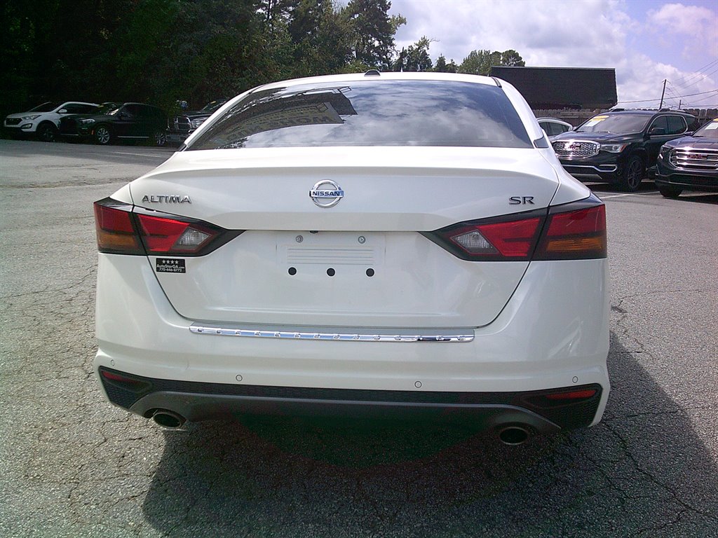 2020 Nissan Altima SR photo