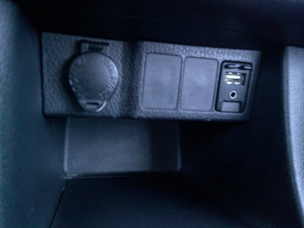 2017 Toyota Corolla LE photo